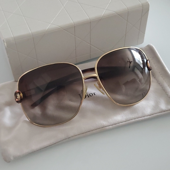 Dior sunglasses